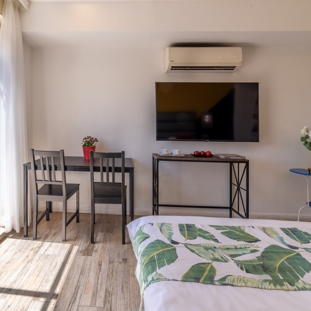 Paamonim Hotel Jerusalem